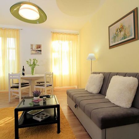 Bivium Apartment Otocac Exterior photo