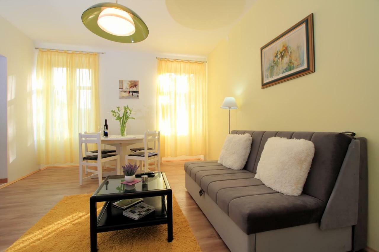 Bivium Apartment Otocac Exterior photo